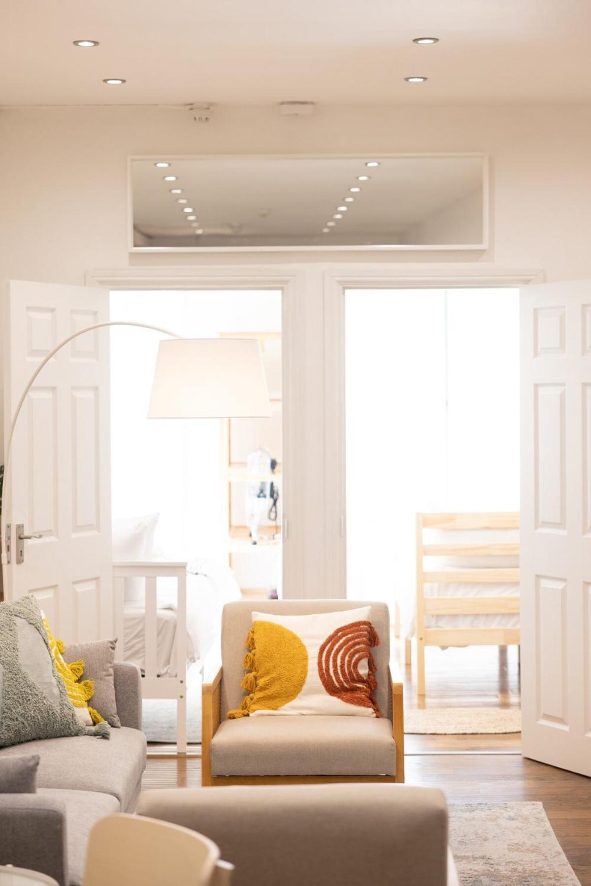 Bright And Cosy 100m From Trafalgar Square Appartamento