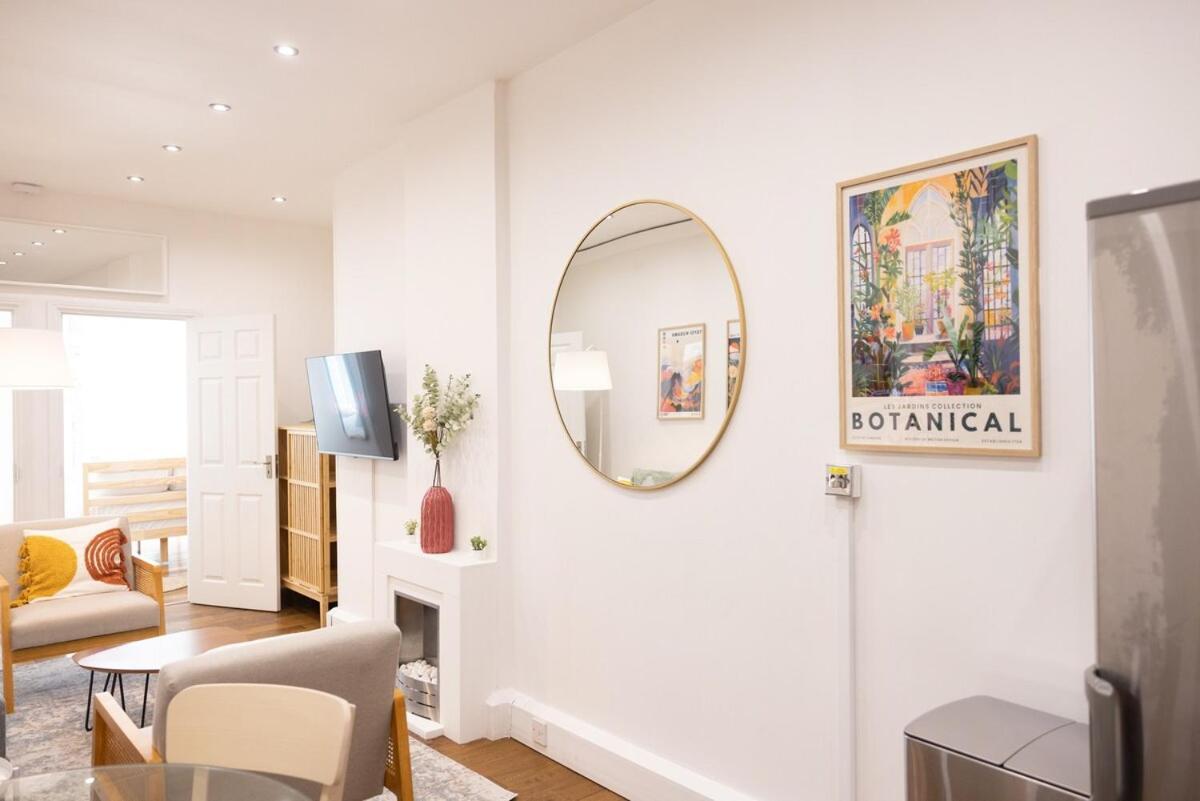 Bright And Cosy 100m From Trafalgar Square Appartamento *